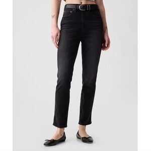 Gap High Rise Vintage Slim Jeans With Washwell in Washed Black (short length)